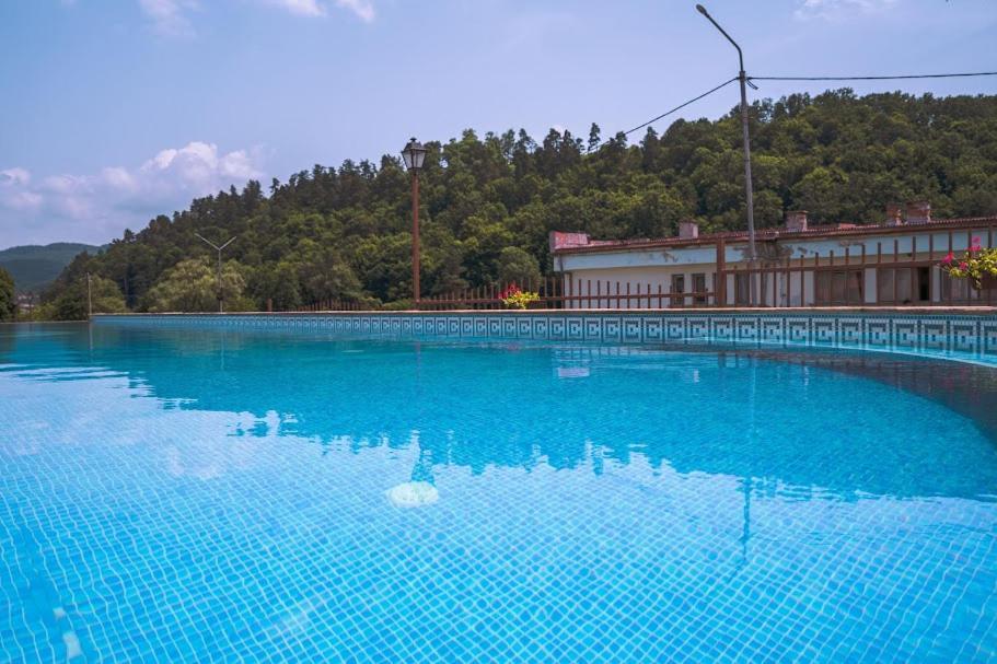 Tryavna Lake Hotel & Spa Esterno foto