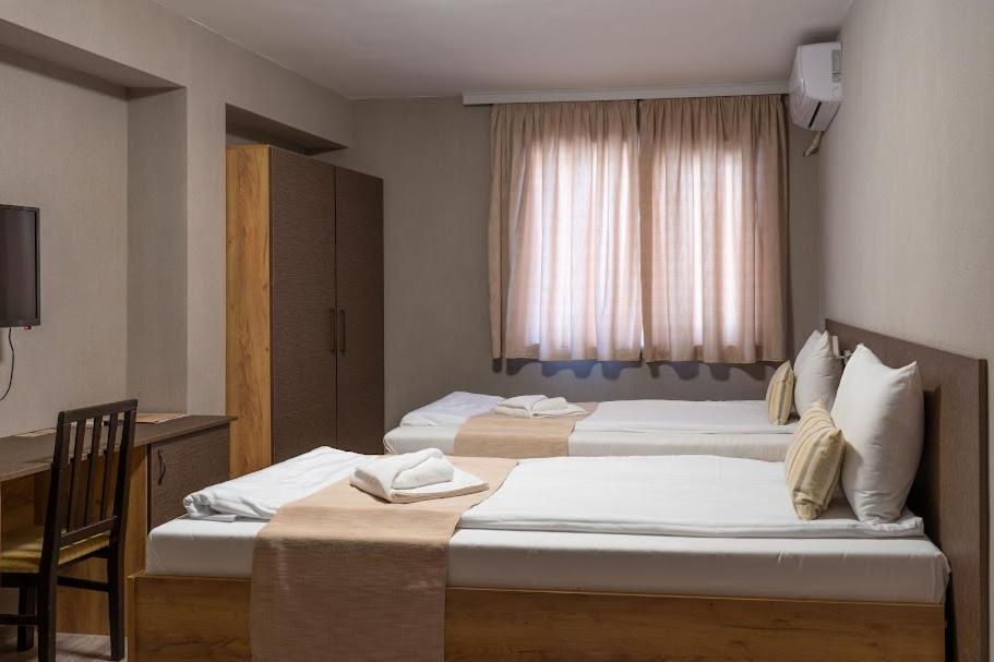 Tryavna Lake Hotel & Spa Esterno foto