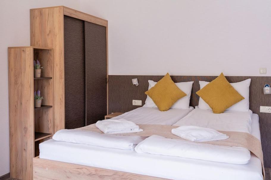 Tryavna Lake Hotel & Spa Esterno foto