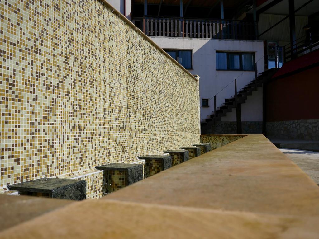 Tryavna Lake Hotel & Spa Esterno foto